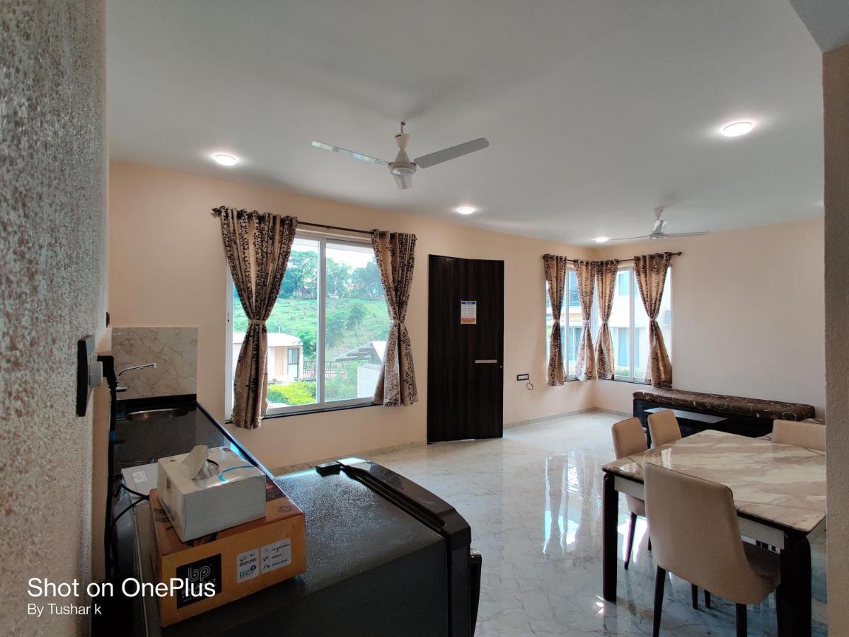 Royal Meadows Igatpuri 2Bhk Poolside Villa Exterior foto